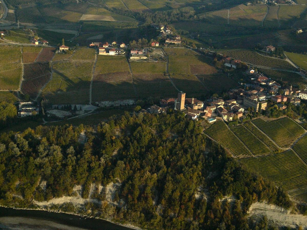 Casa Vacanze Fusina Appartamento Dogliani Esterno foto