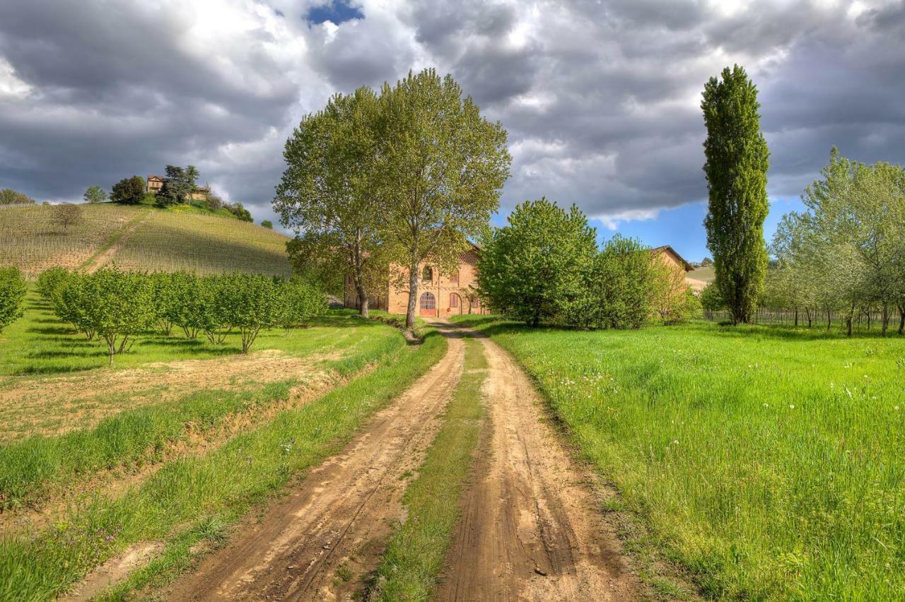 Casa Vacanze Fusina Appartamento Dogliani Esterno foto